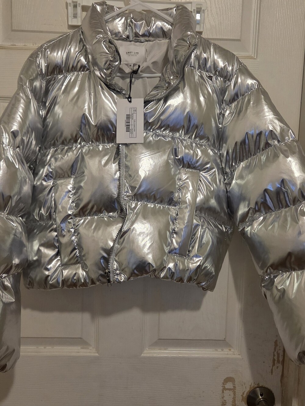 Express Grey Lab Metallic Silver Cropped Puffer Jacket Coat M BNWT NWT
